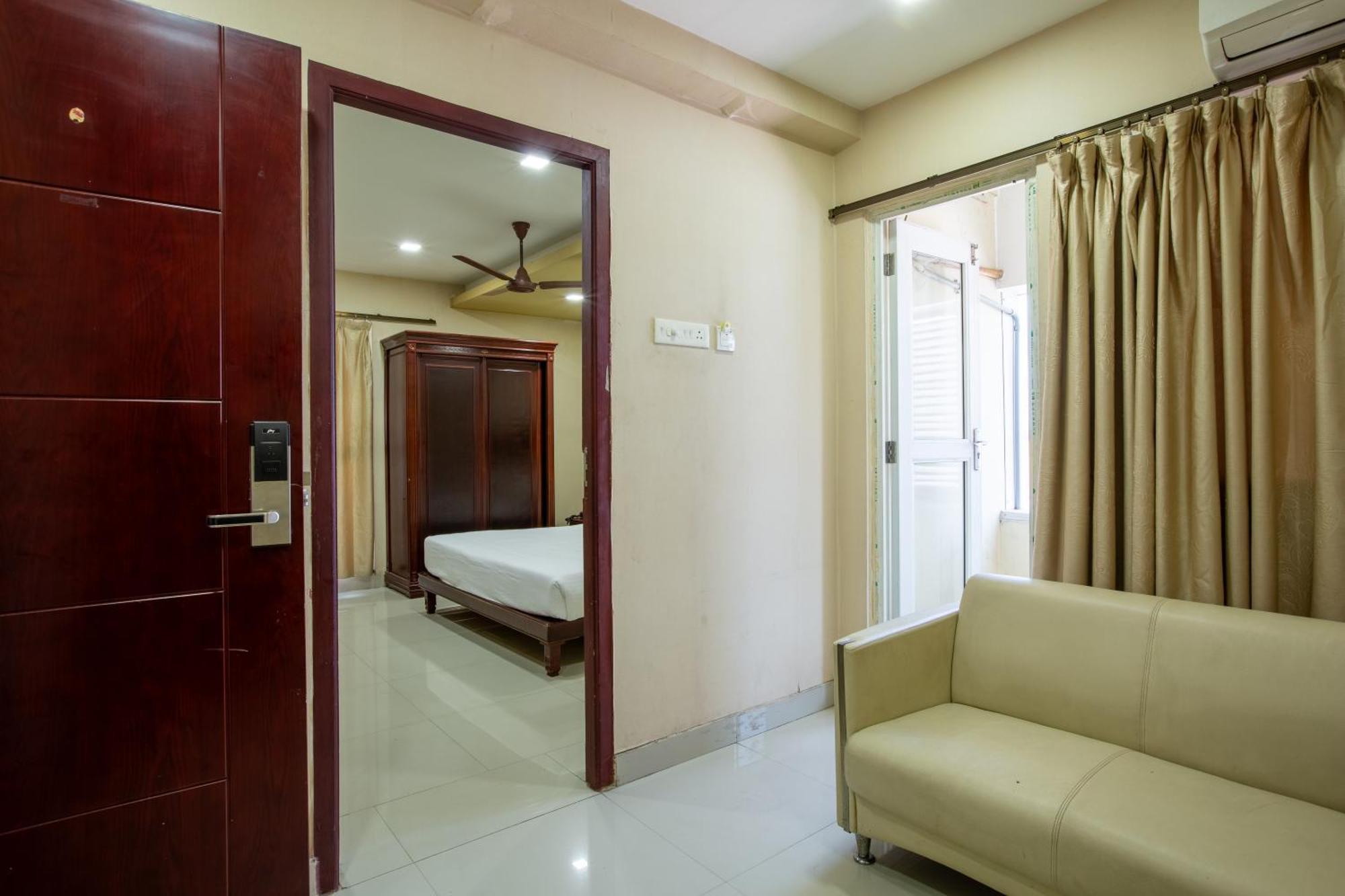 Svs Grande Hotel Pudukkottai Exterior foto